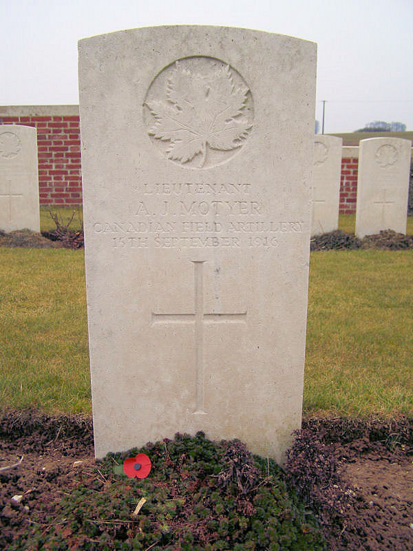 Lt. Arthur John MOTYER (1886-1916)Sunken Road Cemetery (WW-I), Contalmaison, Somme Department, Picardie Region, FranceDatabase Person-ID:&nbsp;&nbsp;i155